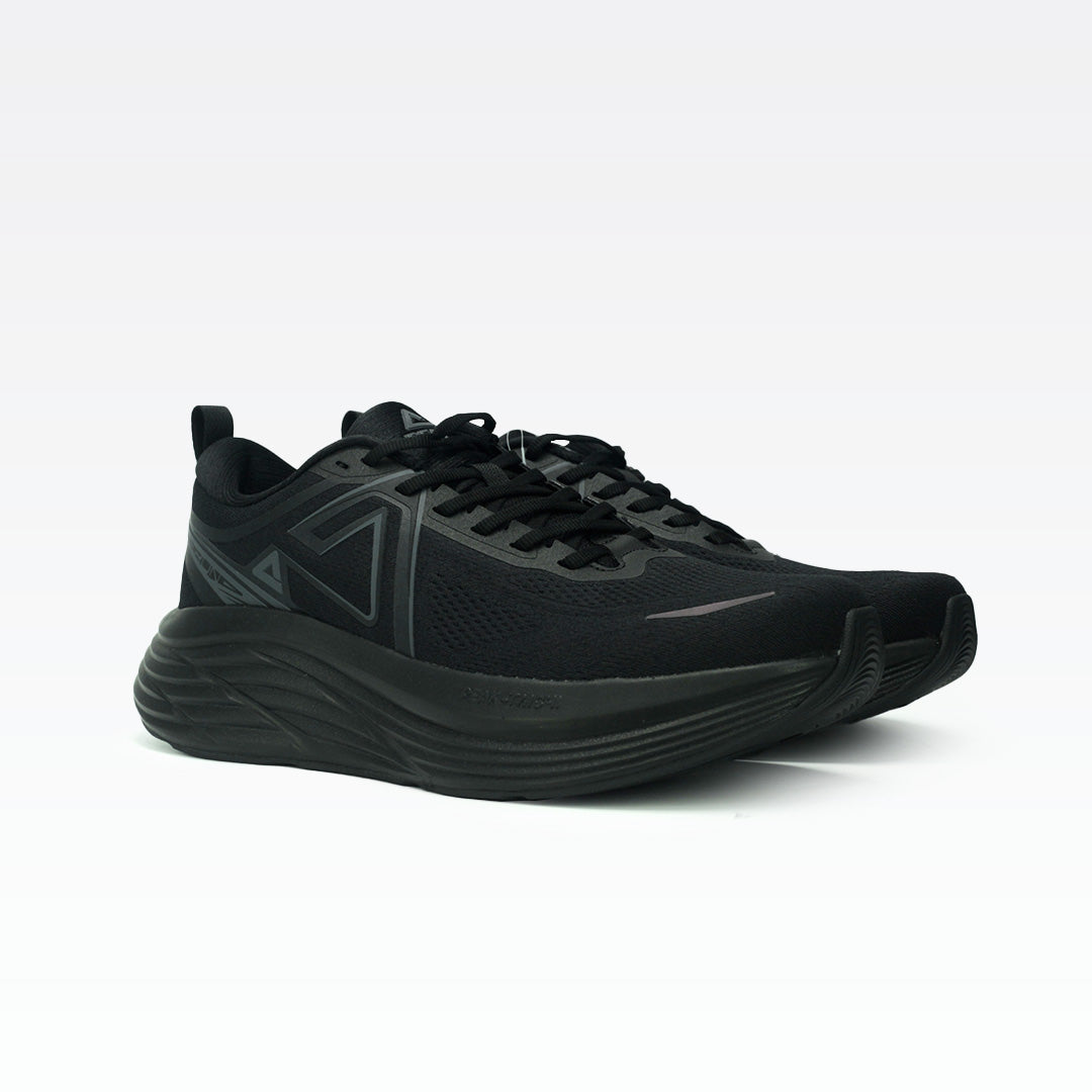 Peak Turbo All Black