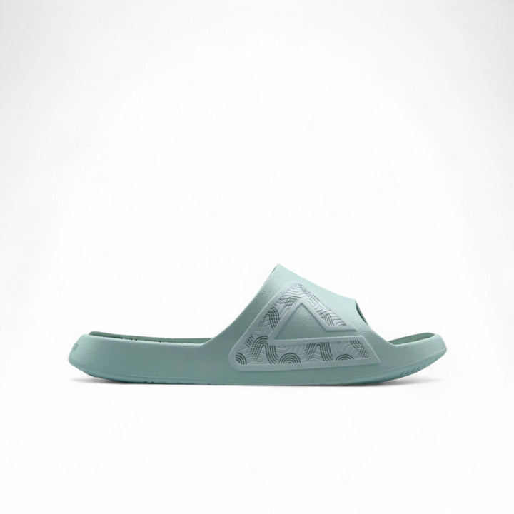 Claquette homme PEAK Taichi verte - vue latérale