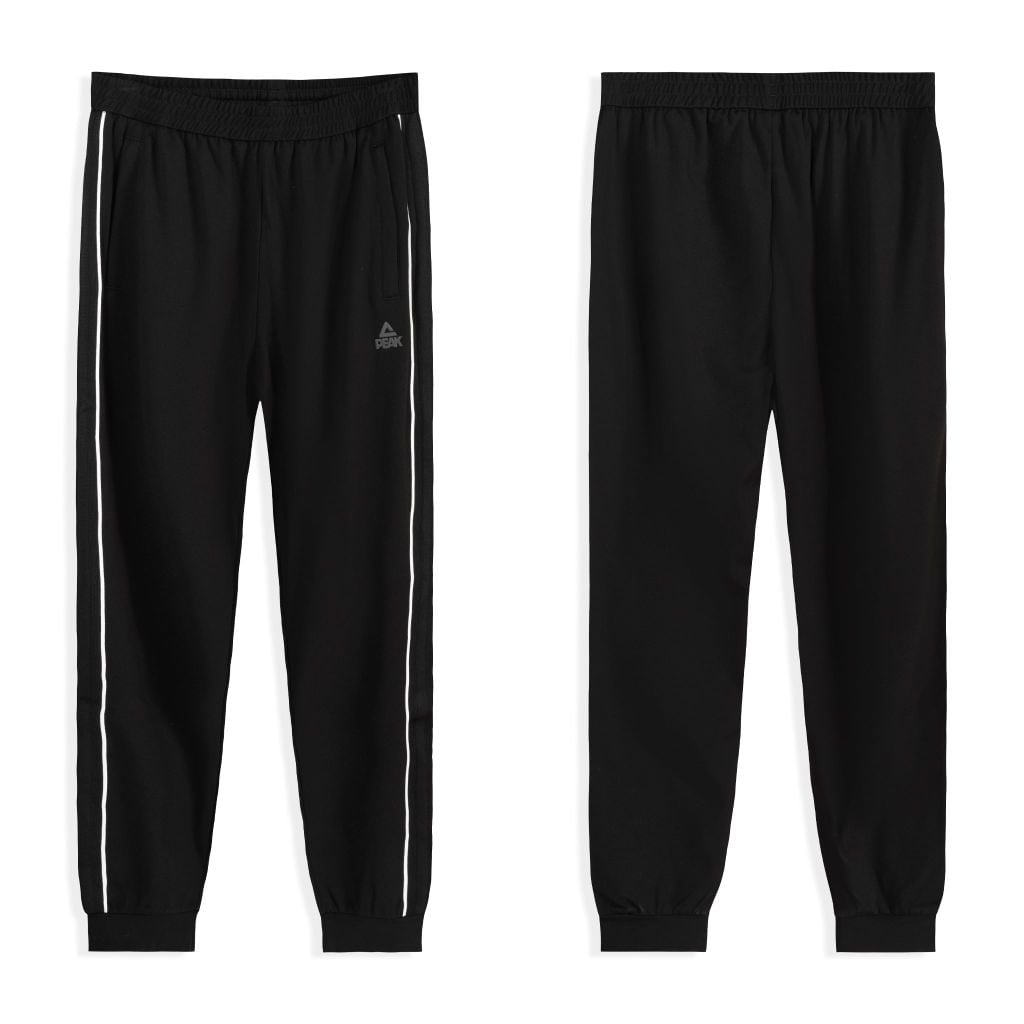 Logo PEAK sur ensemble survêtement noir homme