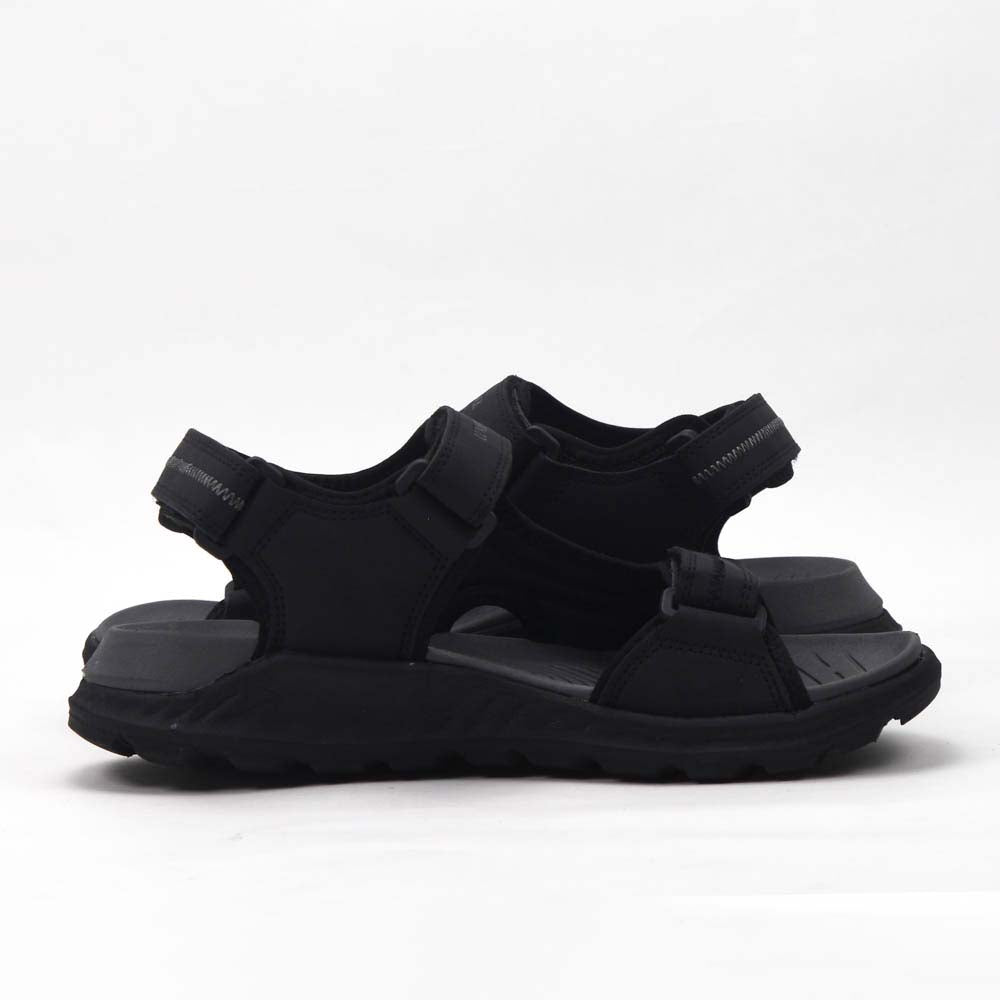 Détail finition de la sandale LUMBERJACK Four noire homme