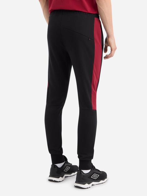 Umbro Tracksuit Terrace Half Zip Hoodie And Terrace Jogger Black / Tibetan Red