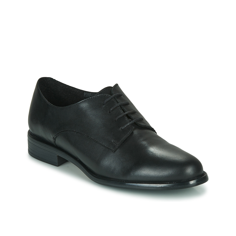 Andre Chaussures Classiques
 Loukoum Femme