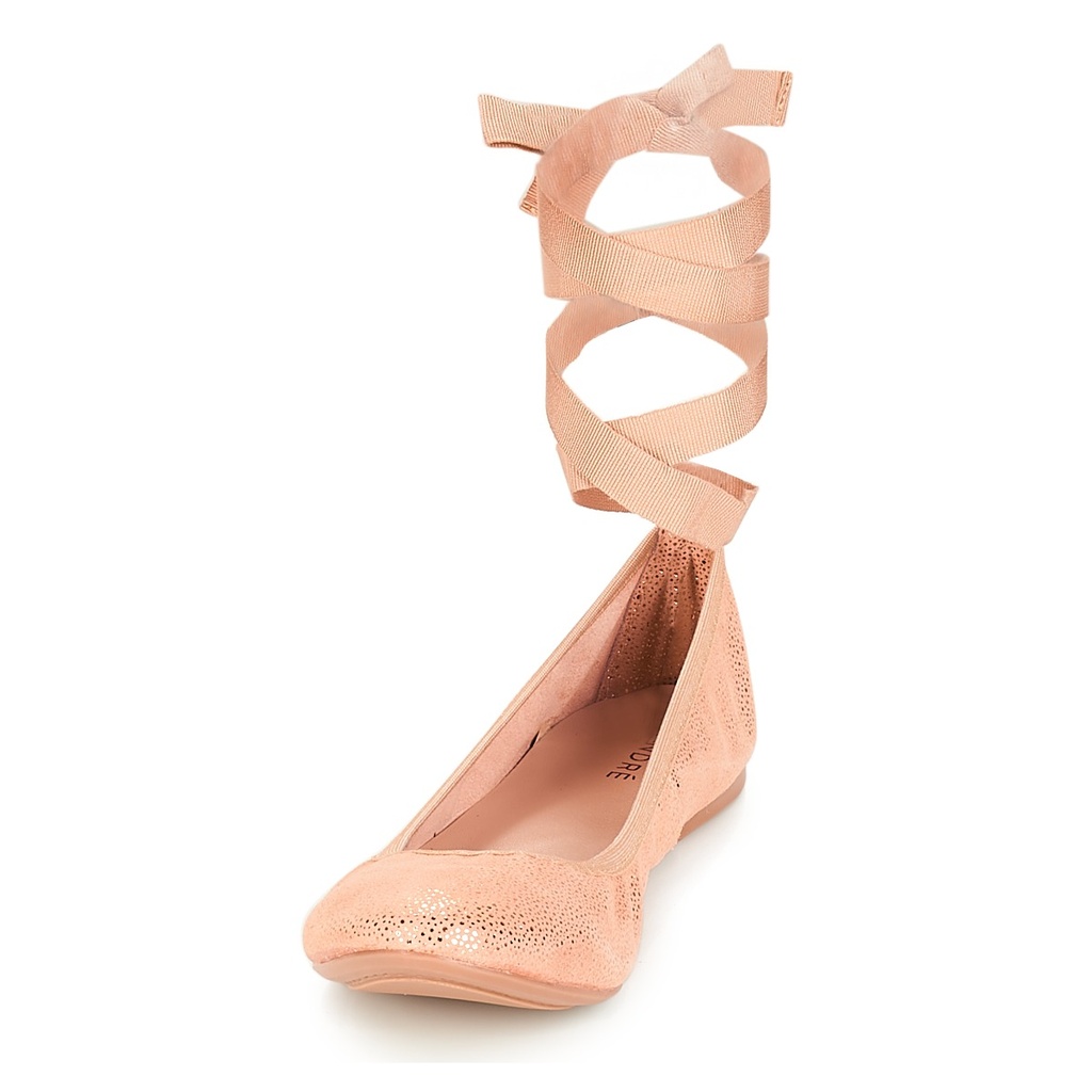 Andre Ballerines
 Femme Actee Nude