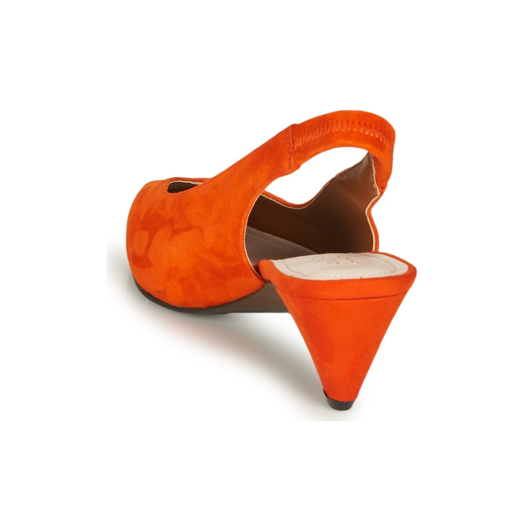 Andre Escarpins
 Jaylyn Femme