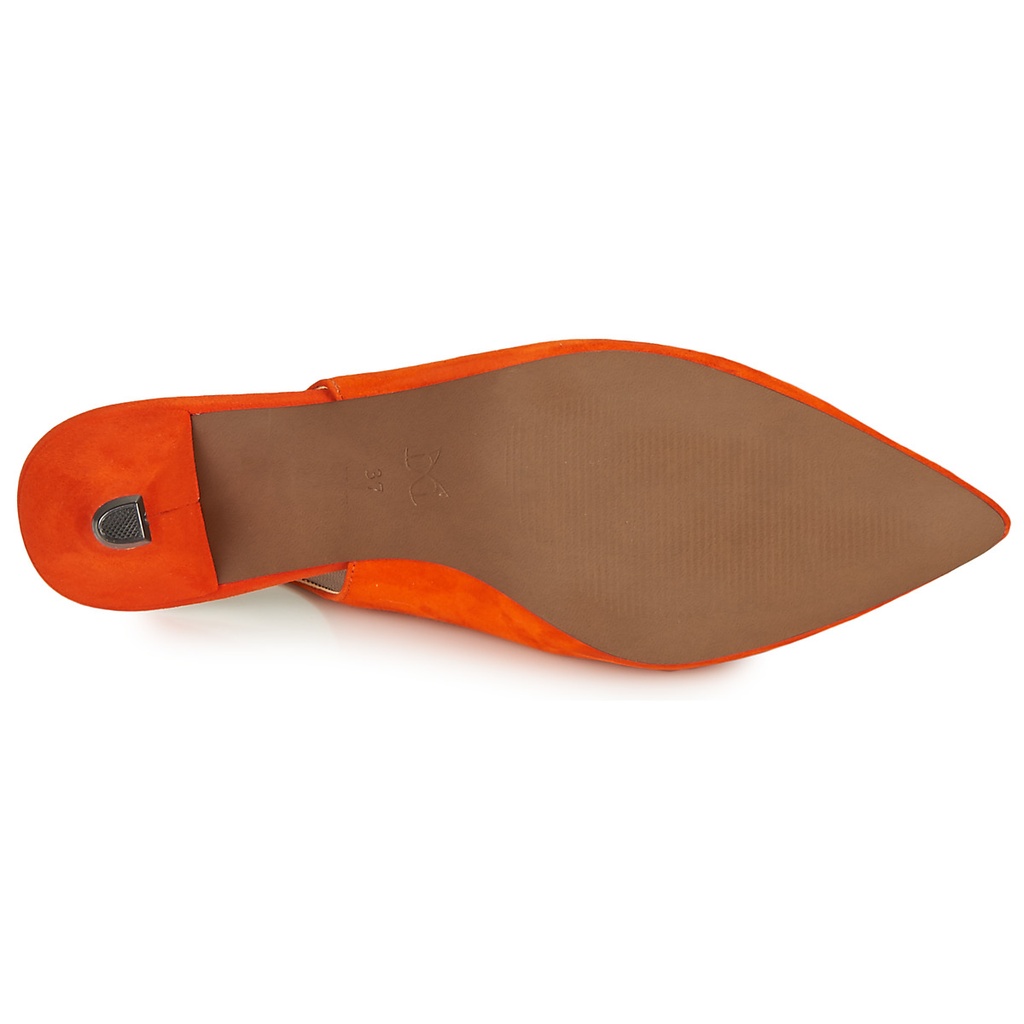 Andre Escarpins
 Jaylyn Femme