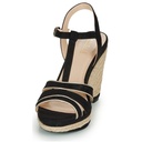 Andre Sandales
 July Femme