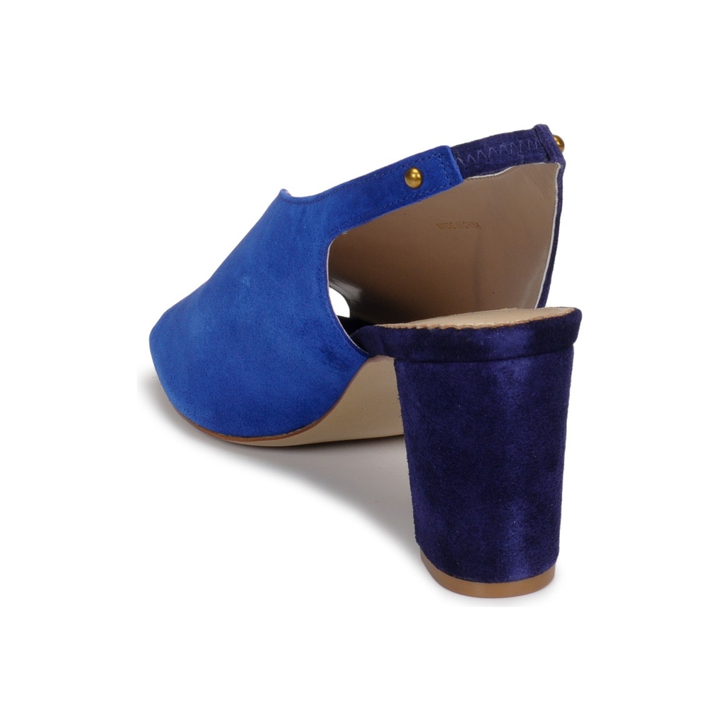 Andre Escarpins
 Lillusioniste Femme