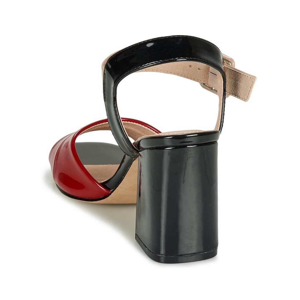 Andre Sandales
 Jayda Femme