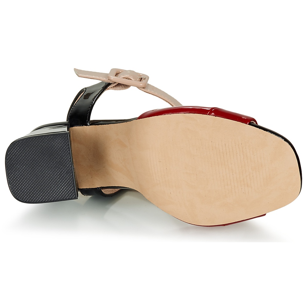 Andre Sandales
 Jayda Femme