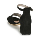 Andre Sandales
 Jayla Femme