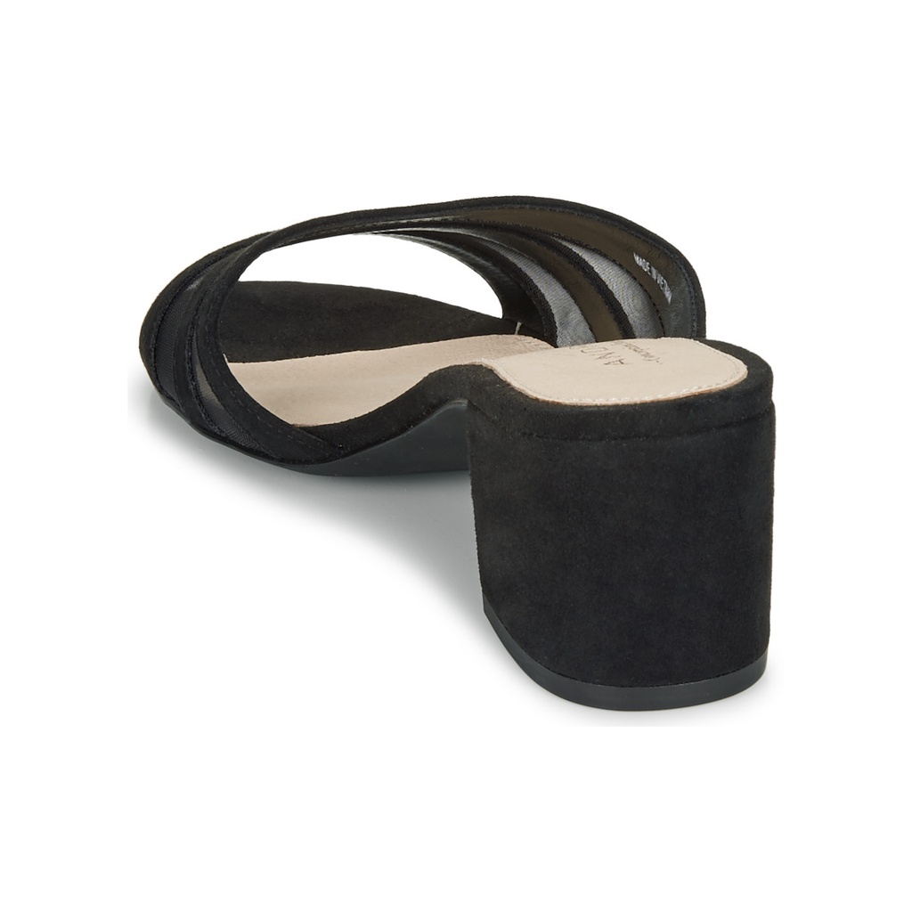 Andre  Sabots
 Jody Femme