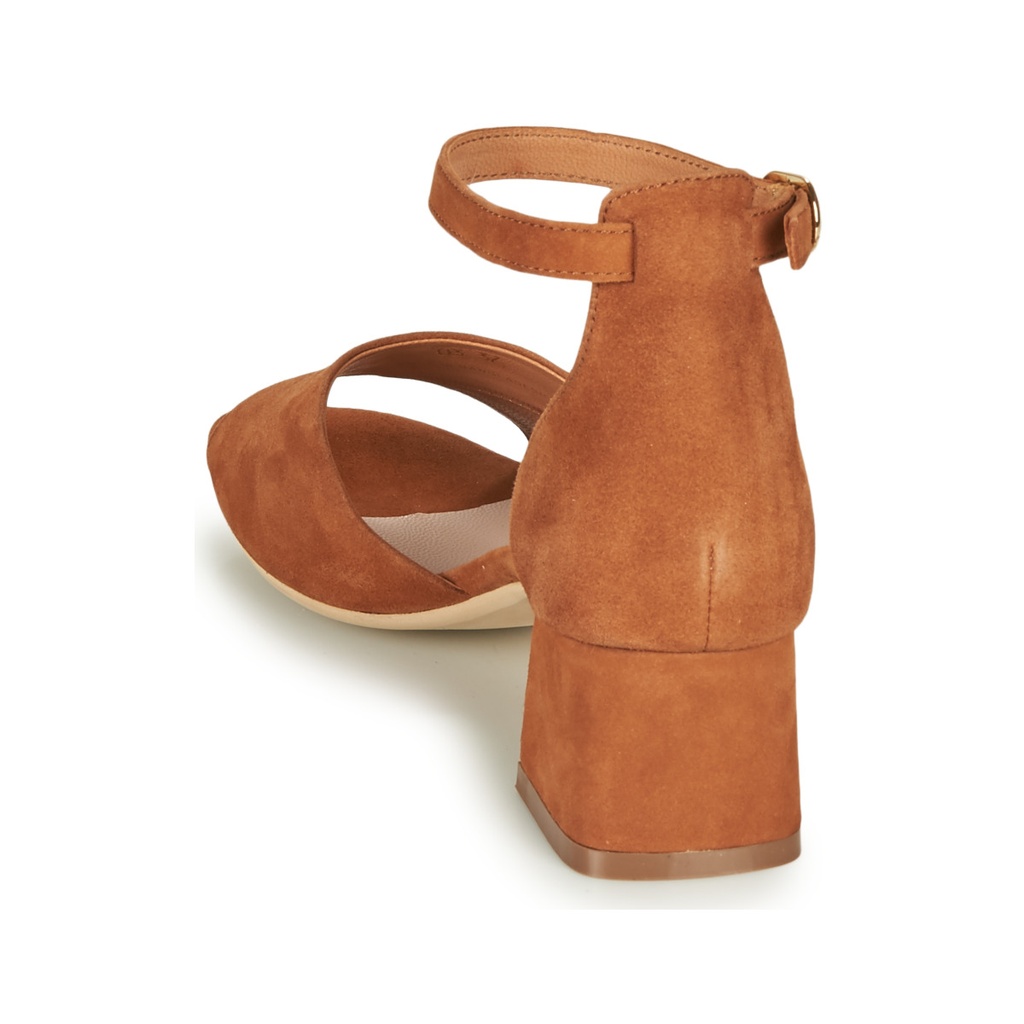 Andre Sandale
 Jayla Femme