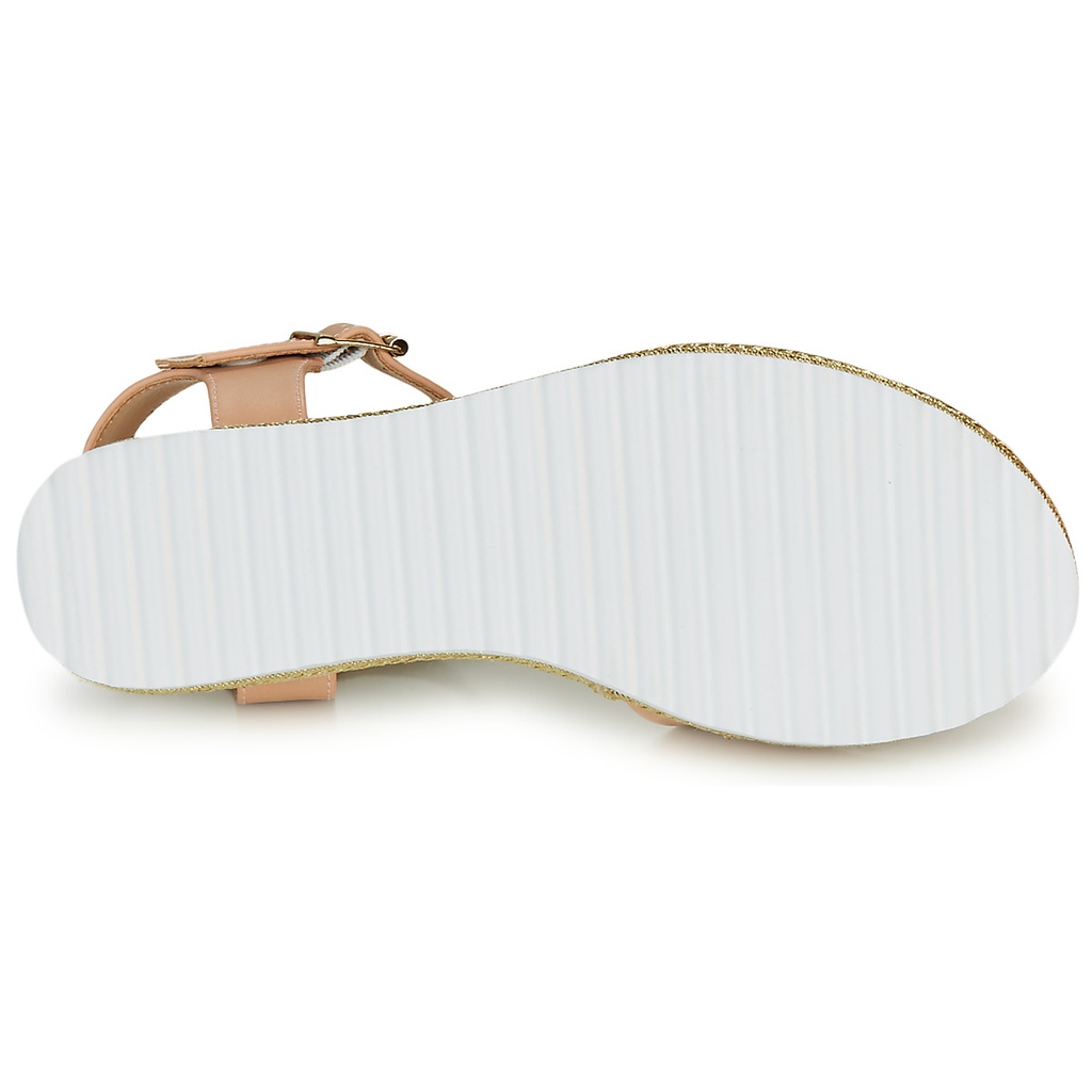 Andre Sandales
 Pauleen Femme