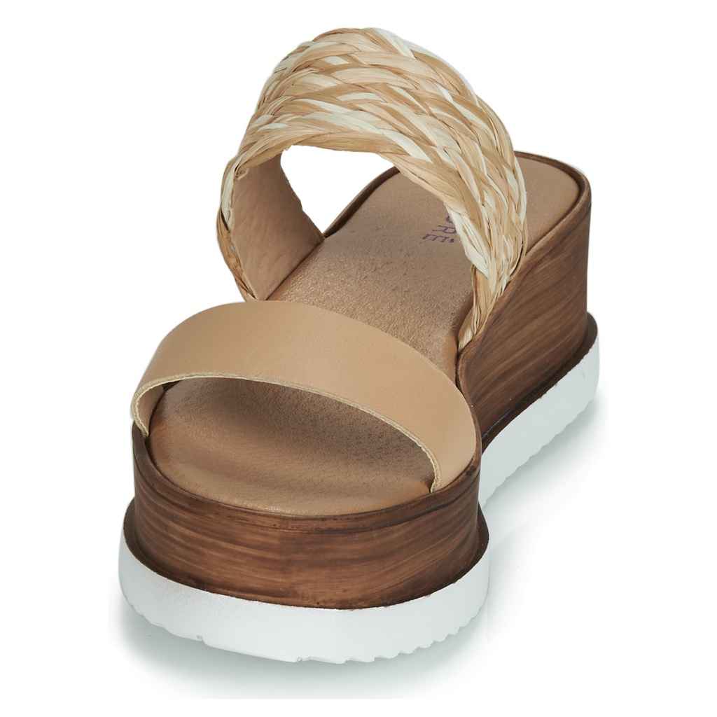 Andre Sabots
 Femme Romarine Cuir Beige