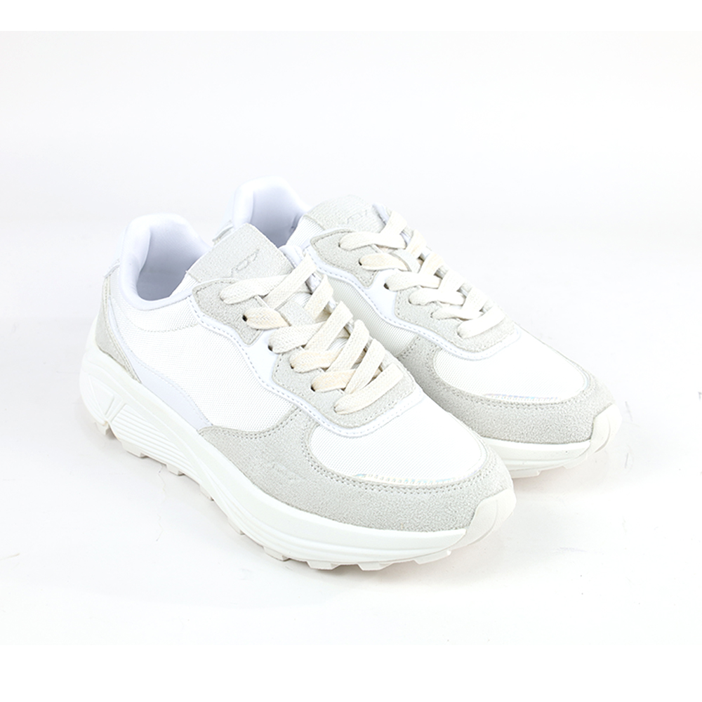 Vo7 Baskets
 Venus Femme White