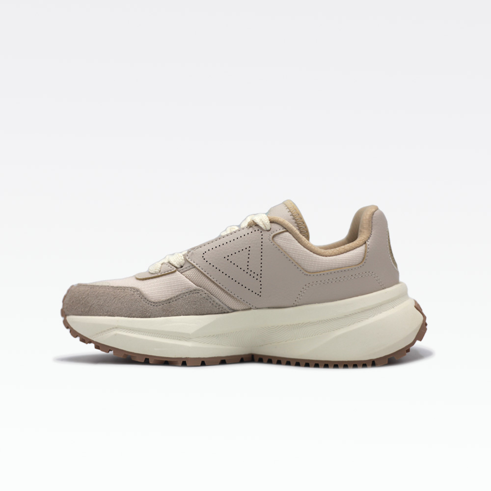 Peak Casual Shoes Ivory Yellow