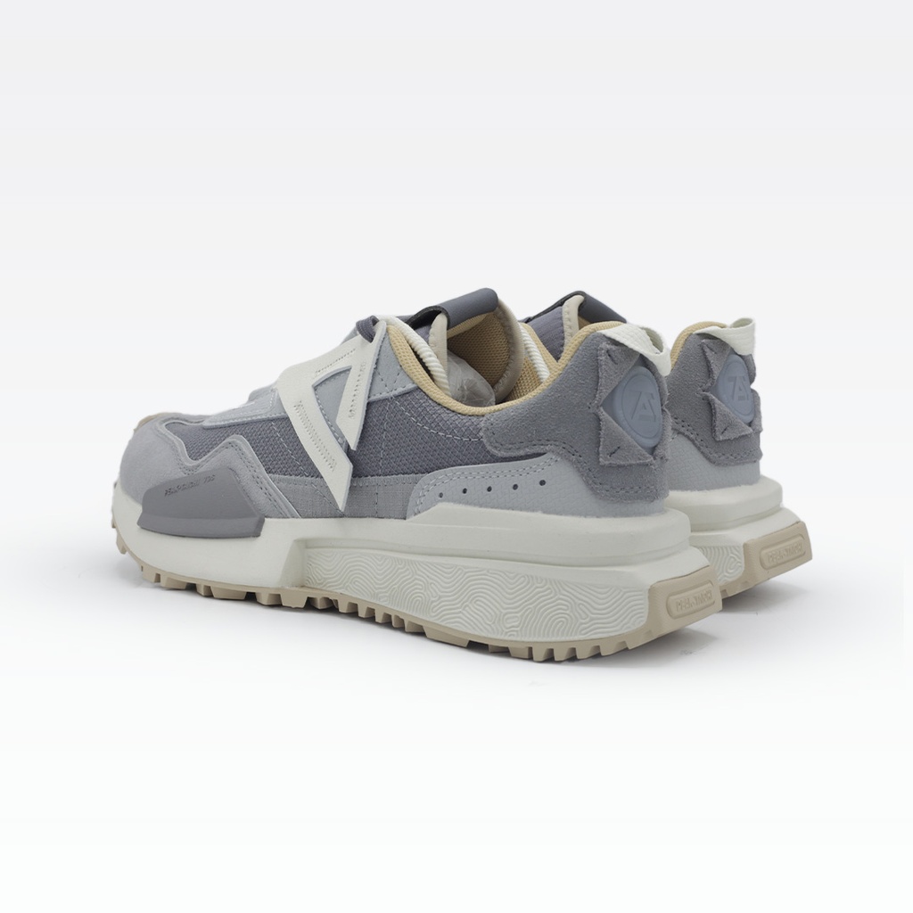 Peak Flair 2.0 White Grey
