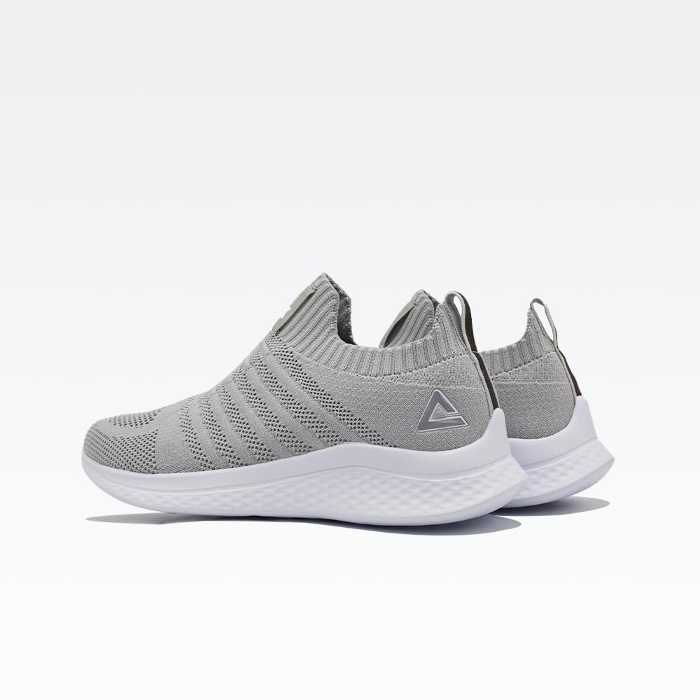 Peak X Light Ii Slip On Light Grey