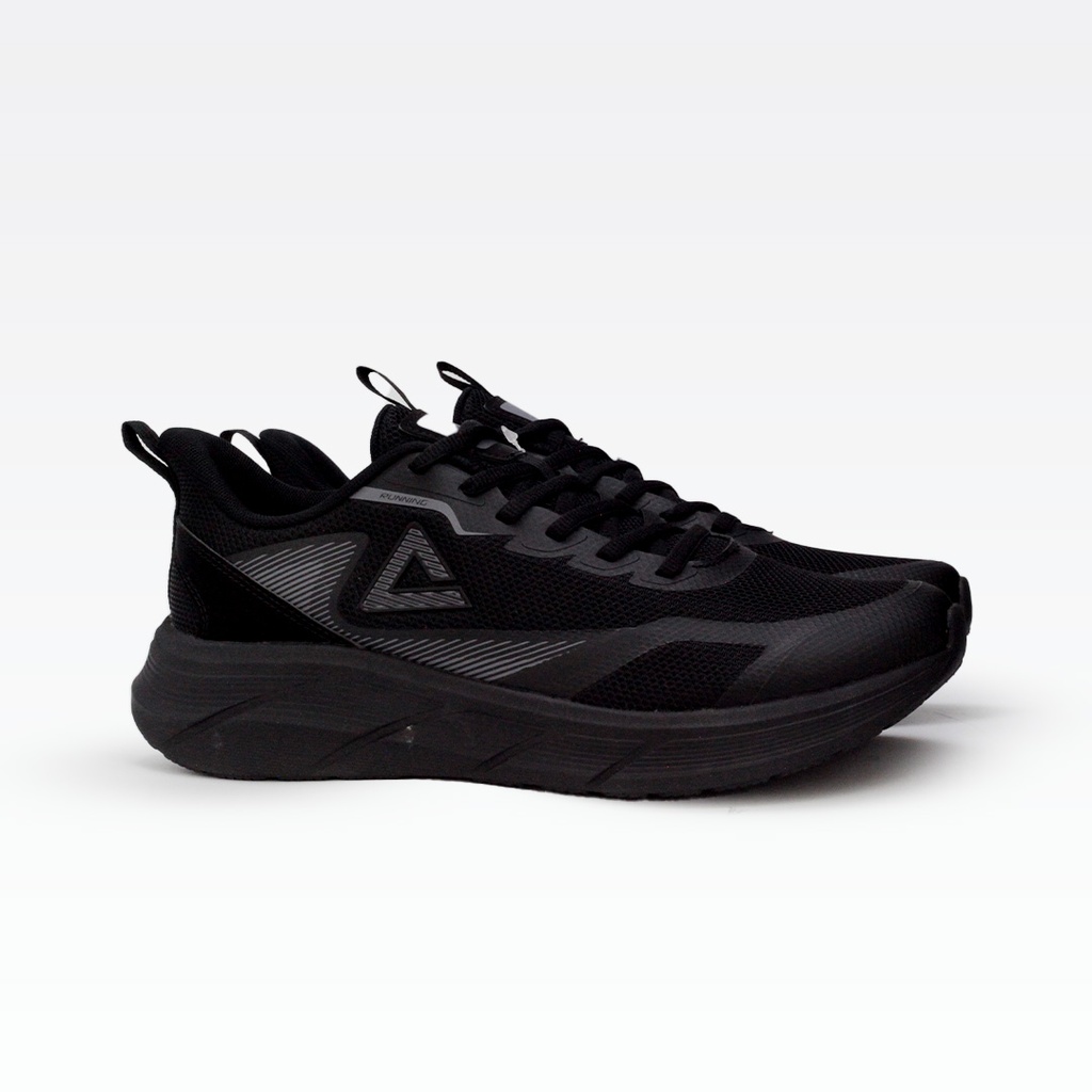 Peak Sports Shoes All Black