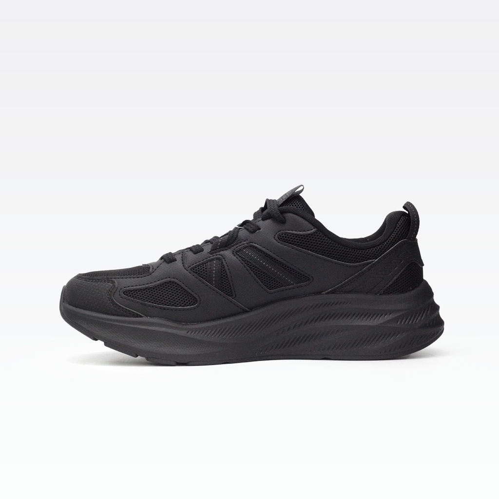 Peak Sports Shoes Black