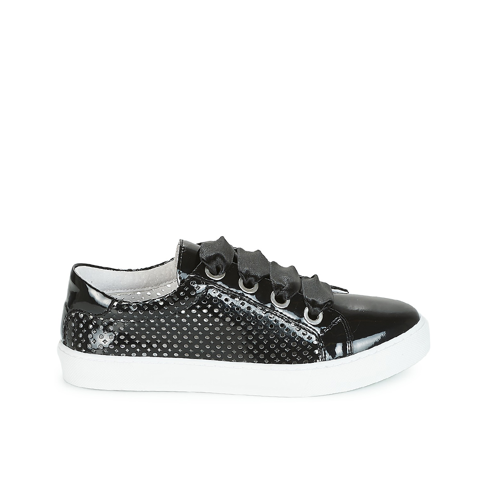 Andre Baskets
 Best Femme