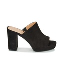 Andre Sabots
 Melinda Femme