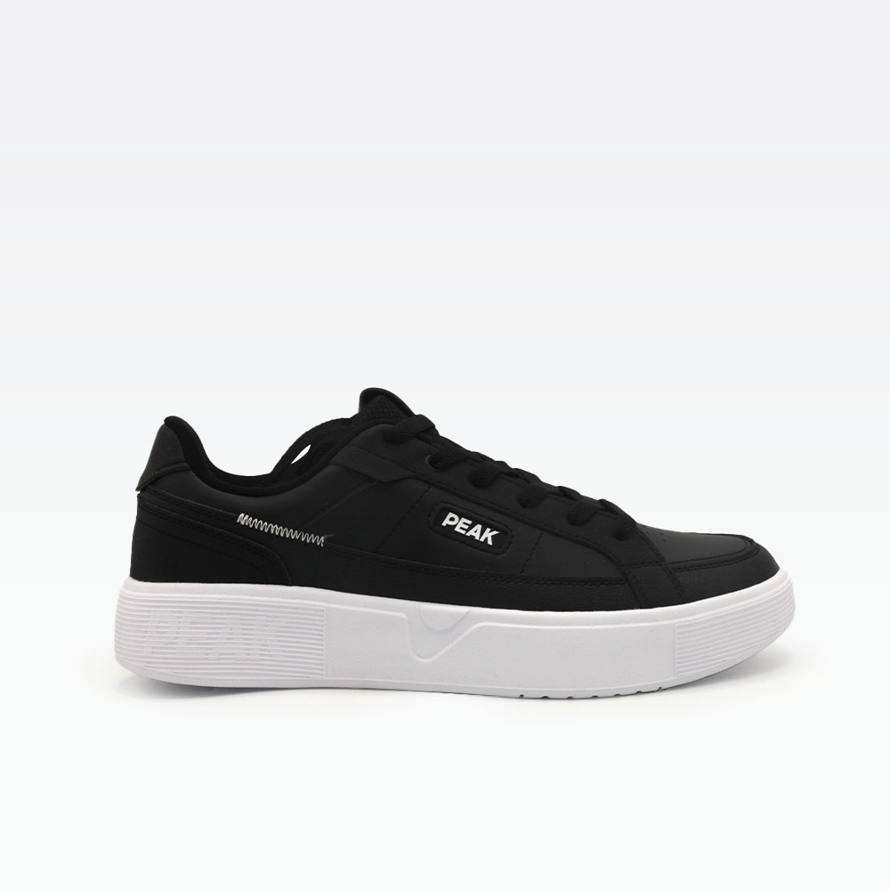 Peak Culture Shoes Black White step